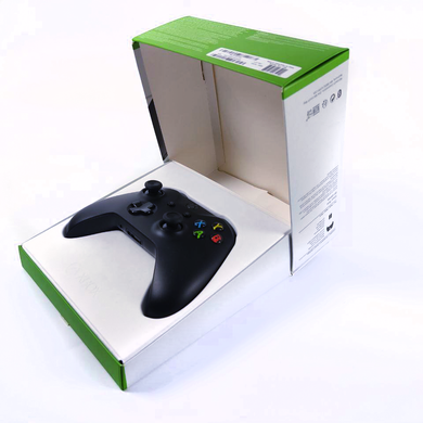 Microsoft Xbox Black Wireless Controller (Refurbished)